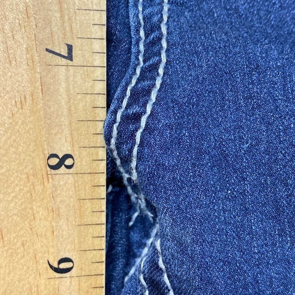 Love x Indigo Women's‎ Blue Embellished Pocket Denim Capris Size 10 - Picture 6 of 15